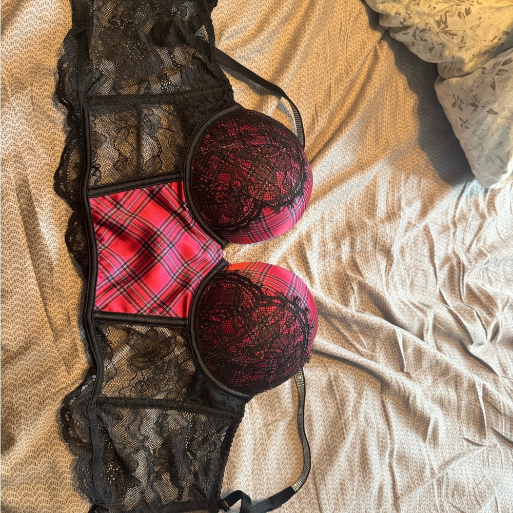 Victoria's Secret Black and Pink Lace Plaid Bra